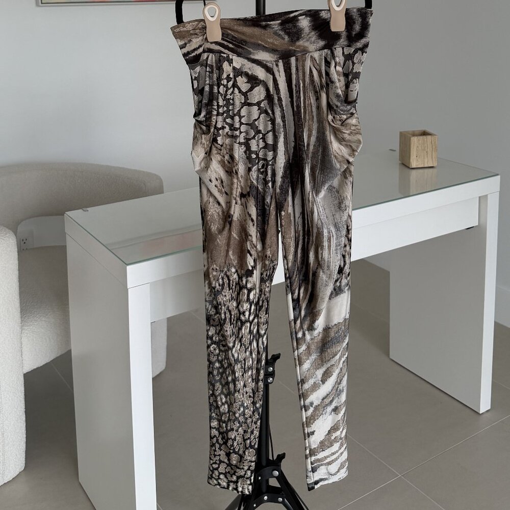 Drop crotch slim snake leg pant